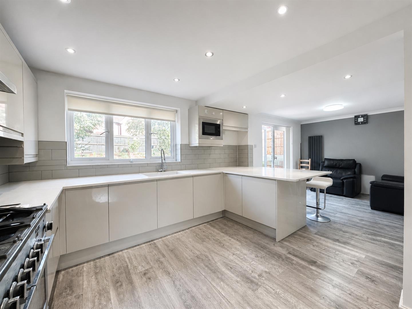4 bed property in Rosemullion Avenue, Milton Keynes